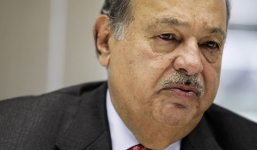 Tỷ phú 'buốt ruột' mất trăm nghìn tỷ vì vàng giảm giá